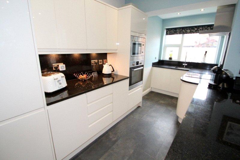 Dining Kitchen (2)