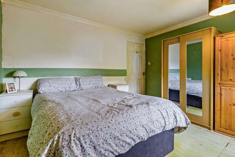 12 Hurlfield Road, Sheffield, S12 2SB