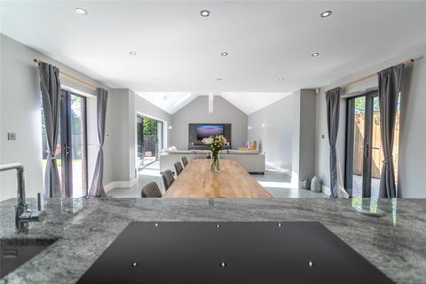 6 bedroom bungalow for sale, Rochdale Road, Shaw OL2