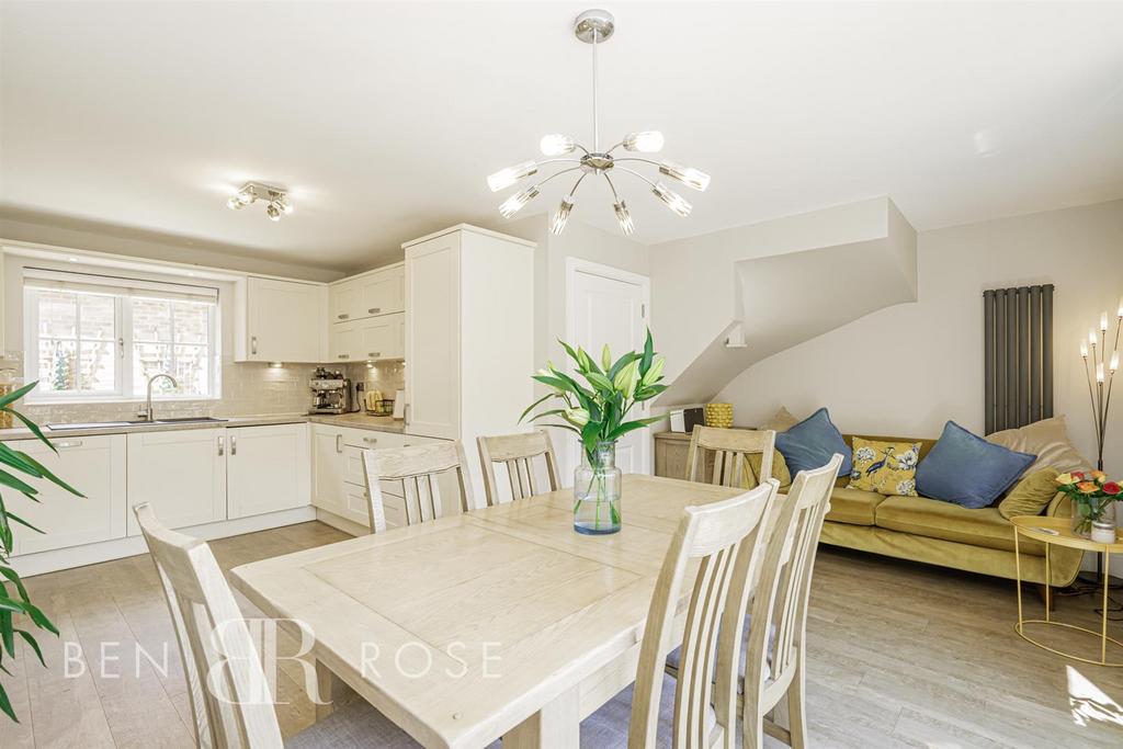 Kitchen / Diner