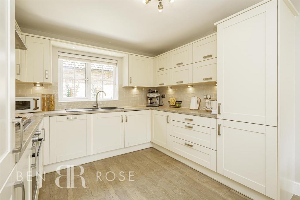 Kitchen / Diner