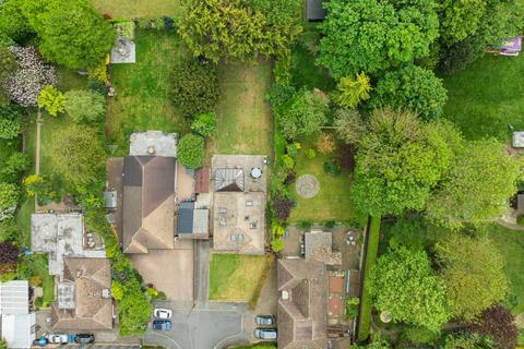 6 bedroom detached bungalow for sale, Kenwood Avenue, Longfield DA3
