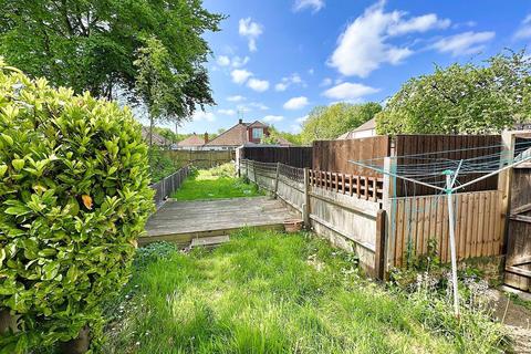 2 bedroom maisonette for sale, Shepperton Road, Petts Wood
