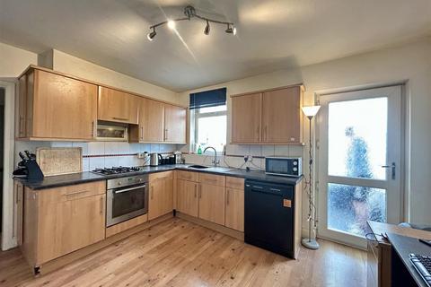 3 bedroom semi-detached house for sale, High Haden Road, Cradley Heath