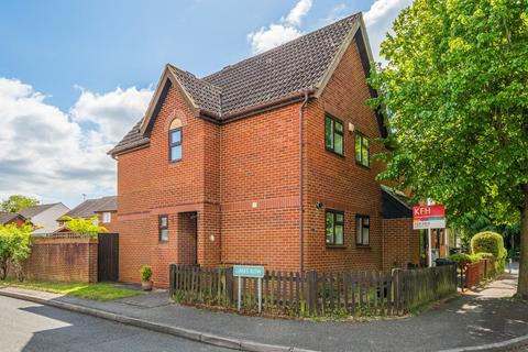 21 Orchard Road, Farnborough, Orpington, BR6 7BP