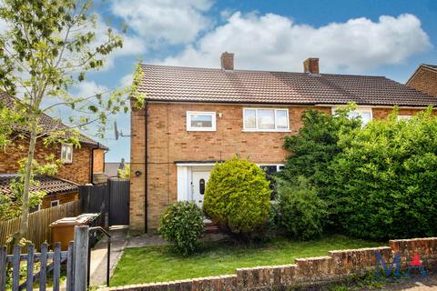 Stanborough Avenue, Borehamwood