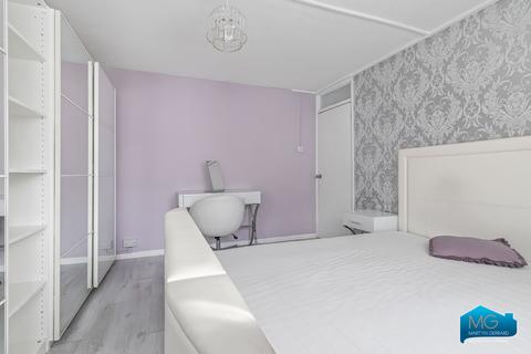 1 bedroom apartment to rent, Watkinson Road, Islington, London, N7