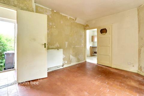 2 bedroom semi-detached house for sale, William Road, Kidsgrove, ST7 4BT