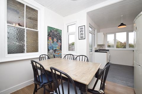 10 Belmont Road, Broadstairs, CT10 1LA