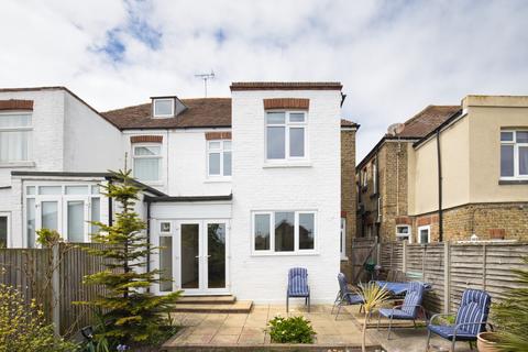 4 bedroom semi-detached house for sale, Belmont Road, Broadstairs, Kent, CT10