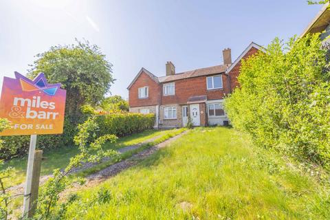 2 Firs Road, Woolage Village, Canterbury, CT4 6SH