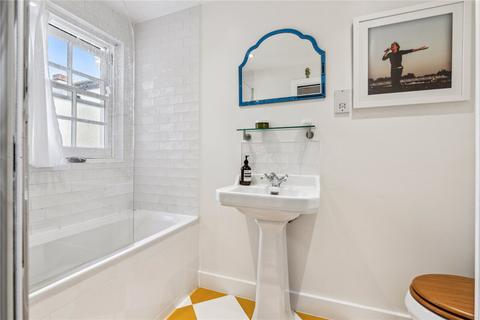 45 Railway Side, London, SW13 0PN