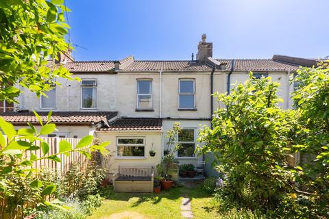 36 Dunkirk Road, Bristol, BS16 3DJ