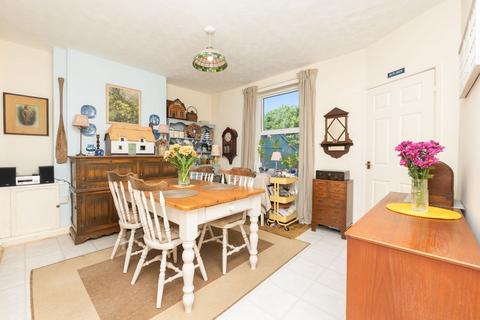 36 Dunkirk Road, Bristol, BS16 3DJ