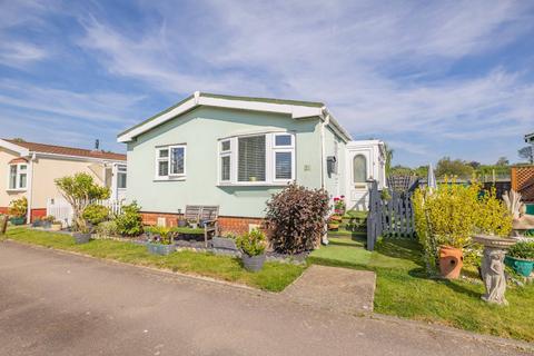 2 bedroom park home for sale, Four Horseshoes Park, Seasalter Road, Graveney, Faversham, ME13