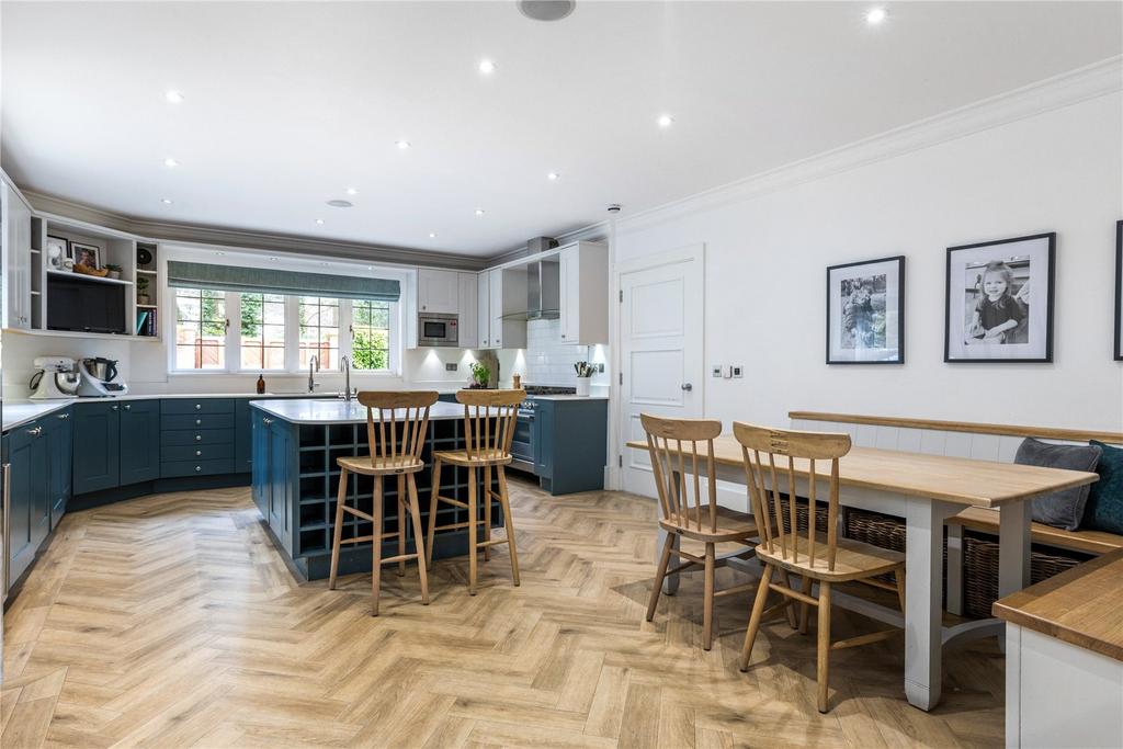 Kitchen/Breakfast