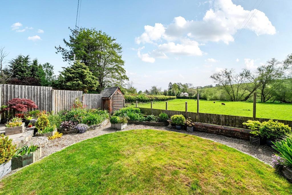 Garden corner view.jpg