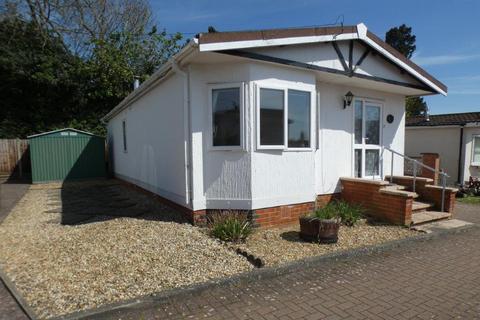 2 bedroom holiday park home for sale, Theddingworth Road, Lubenham LE16