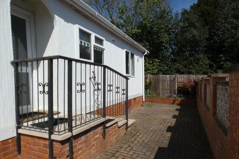 2 bedroom holiday park home for sale, Theddingworth Road, Lubenham LE16