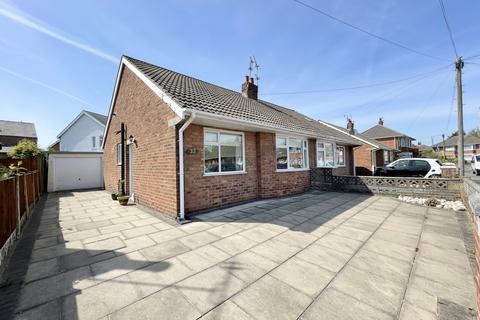2 bedroom bungalow for sale, Blenheim Drive, Thornton FY5
