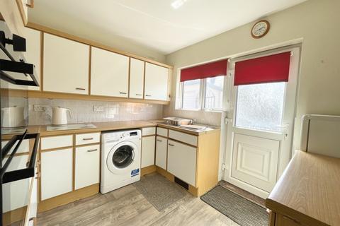 2 bedroom bungalow for sale, Blenheim Drive, Thornton FY5