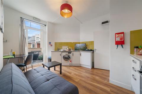 6 bedroom apartment to rent, Fleet Road, Hampstead, London, NW3