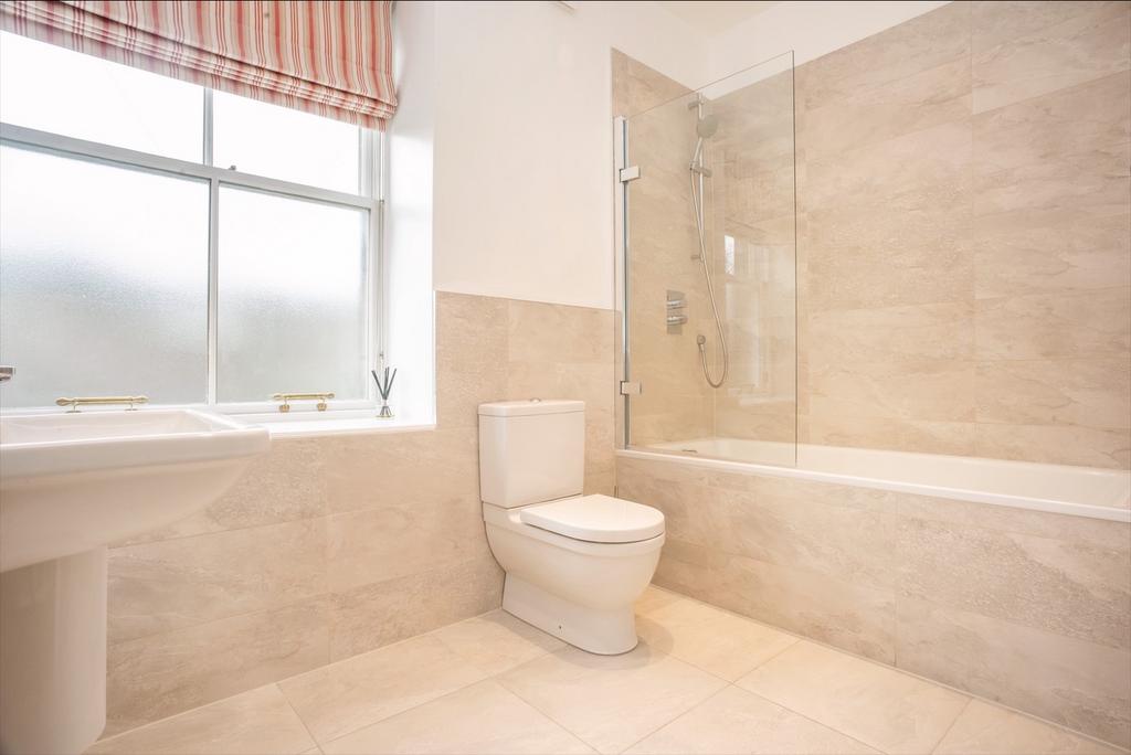 15.1 Grosvenor Crescent-22