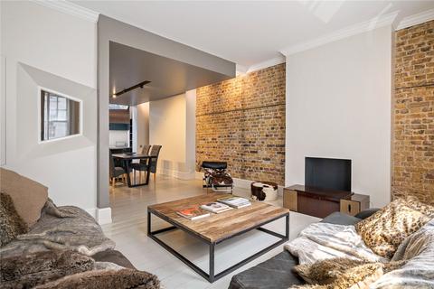 undefined, Brushfield Street, Spitalfields, London, E1