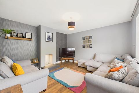 7 Coulson Drive, Hessle, HU13 9JU
