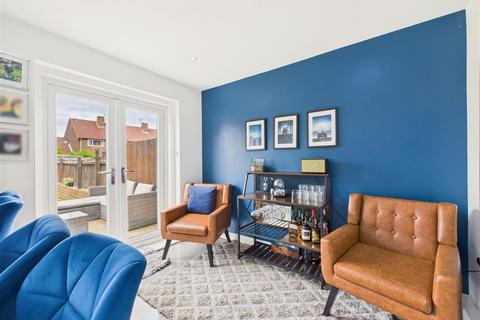 7 Coulson Drive, Hessle, HU13 9JU