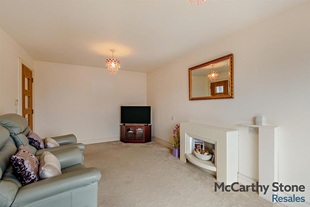 8644679-interior10-800.jpg