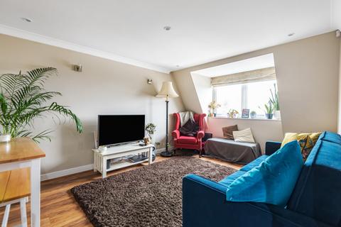 undefined, Lavender Hill, London, SW11