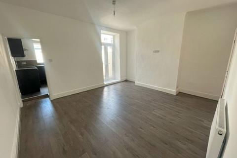 2 bedroom terraced house to rent, Aitken Street, Accrington