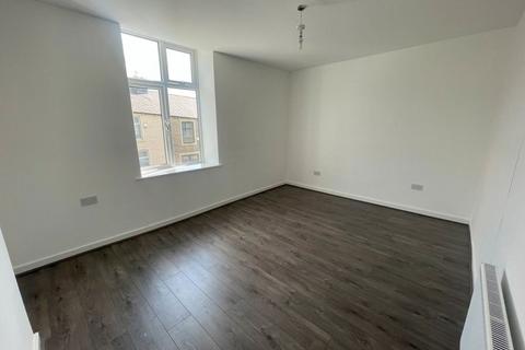 2 bedroom terraced house to rent, Aitken Street, Accrington
