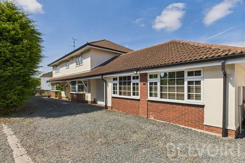4 bedroom detached house for sale, Quarry Lane, Telford TF1
