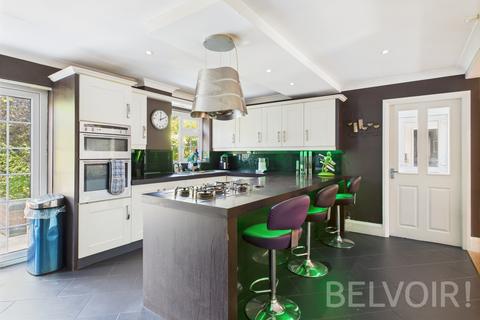 4 bedroom detached house for sale, Quarry Lane, Telford TF1