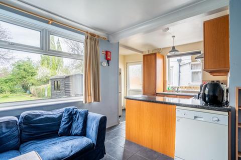 14 Burniston Grove, York, YO10 3RP