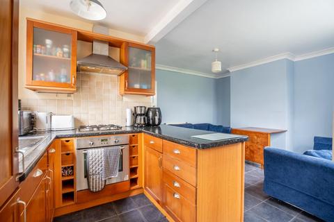 14 Burniston Grove, York, YO10 3RP