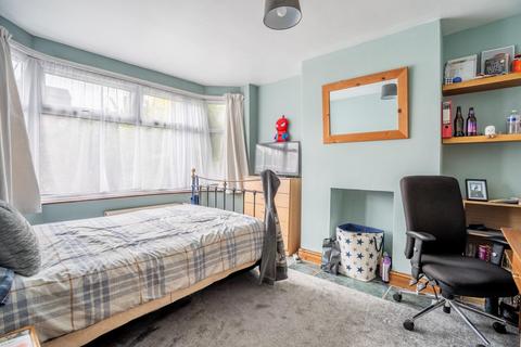 14 Burniston Grove, York, YO10 3RP