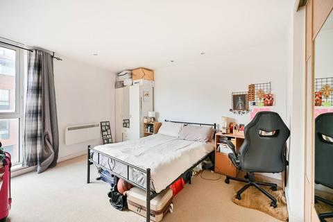 1 bedroom flat to rent, London Road, Kingston, Kingston upon Thames, KT2