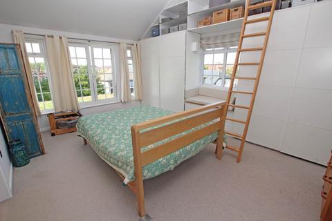undefined, Holywell Close, Eastbourne, BN20 7RX