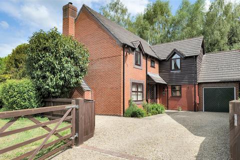3 Cedar Close, Worton, Devizes, SN10 5SD