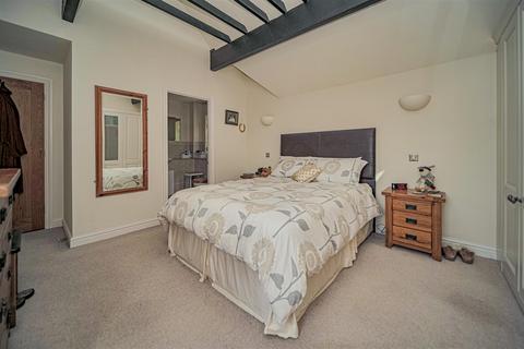 3 Cedar Close, Worton, Devizes, SN10 5SD