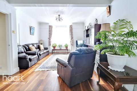 3 bedroom terraced house for sale, Chingford Road, Walthamstow