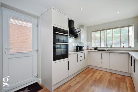 2 Mallory Close, Hereford, HR4 0RD