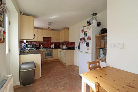 23 Dey Croft, Warwick, CV34 6NP