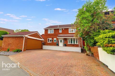 22 Brierfield Way, Mickleover, Derby, DE3 9ST