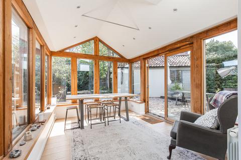 2 bedroom detached house for sale, Characterful Country Cottage in Southrepps