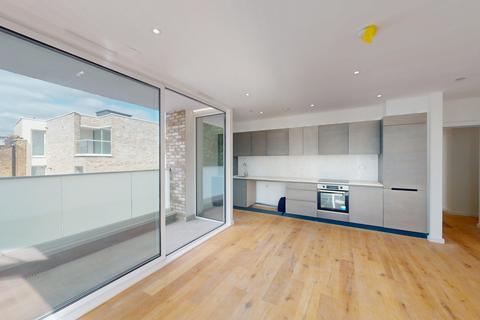 3 bedroom apartment to rent, Powell Road, London, E5