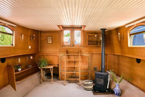 2 bedroom houseboat for sale, Harts Boatyard, Surbiton, KT6